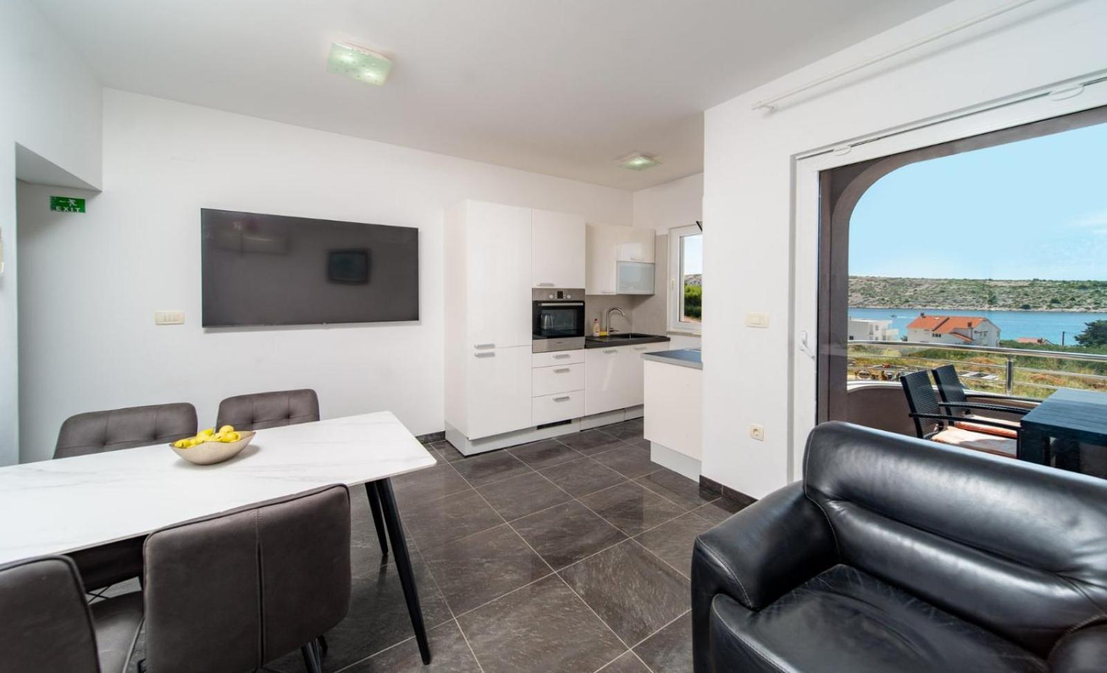Apartments Host Barbat na Rabu Екстер'єр фото